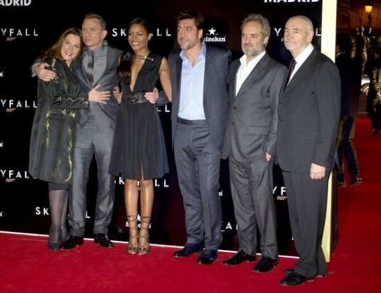 Джеймс Бонд