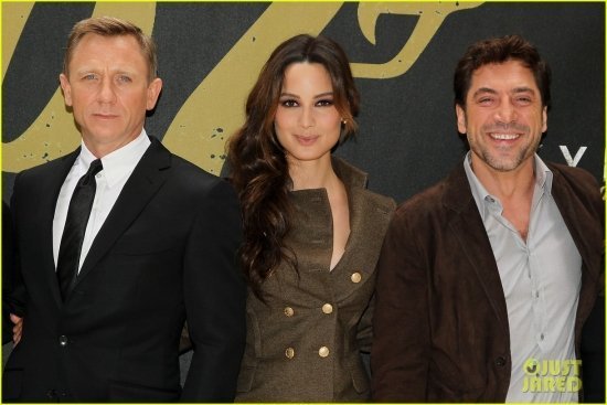 Джеймс Бонд