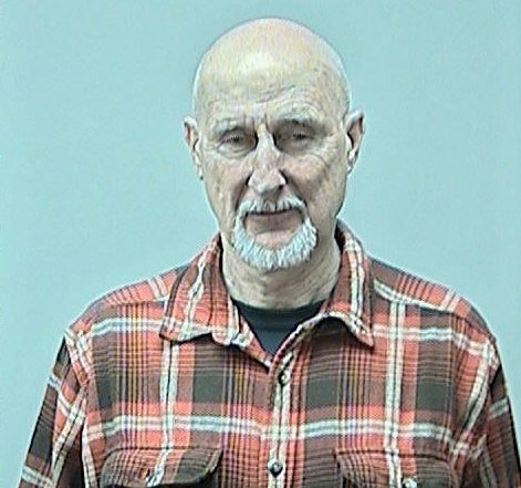 Джеймс Кромвелл