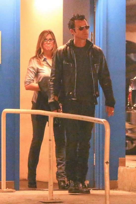 Дженнифер Энистон