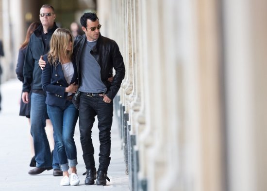 Дженнифер Энистон