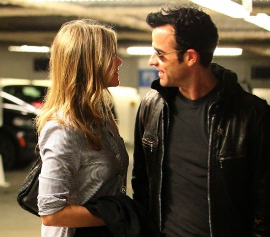 Дженнифер Энистон