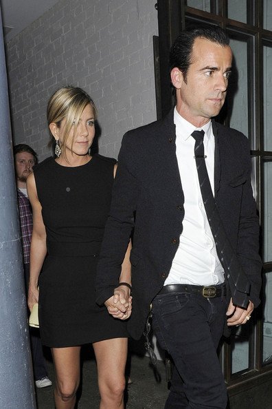 Дженнифер Энистон