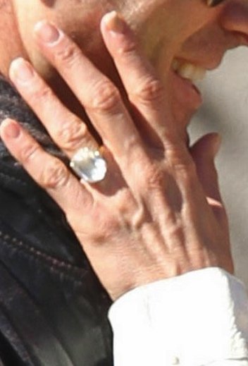 Дженнифер Энистон