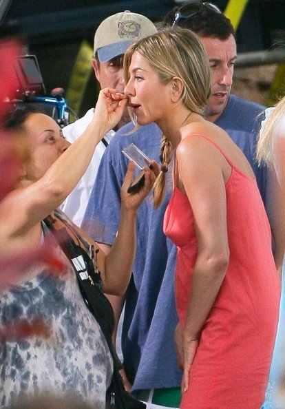 Дженнифер Энистон