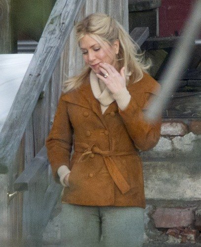 Дженнифер Энистон