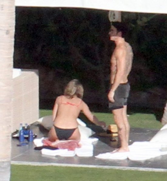 Дженнифер Энистон