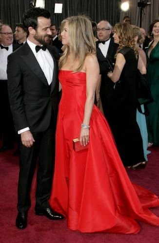 Дженнифер Энистон