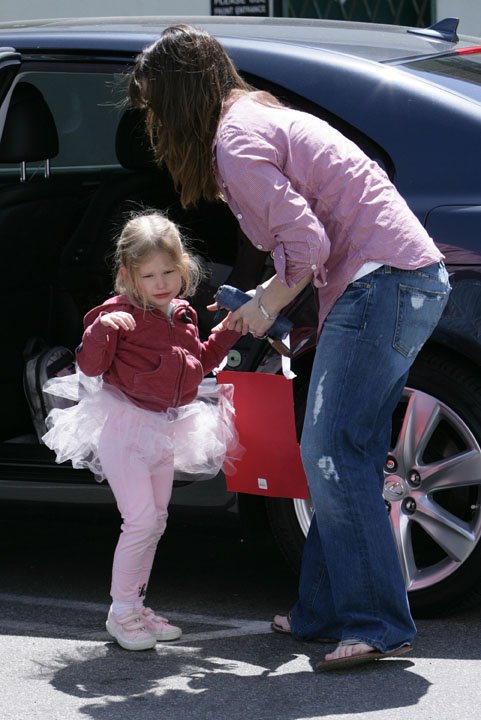 Дженнифер Гарнер и Вайолетт Аффлек