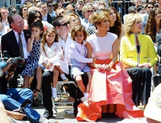 Дженнифер Лопес