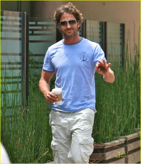 Джерард Батлер