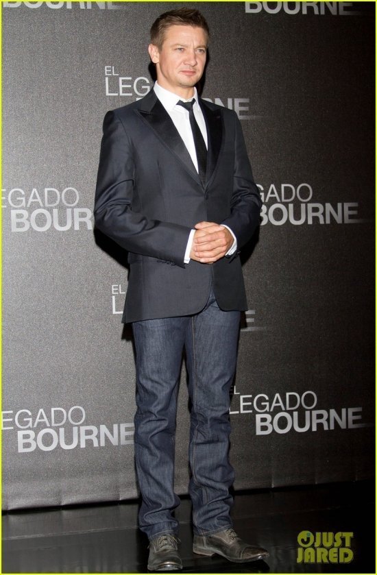 Джереми Реннер