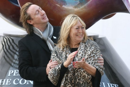 Джон Леннон