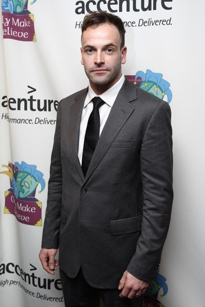 Джонни Ли Миллер