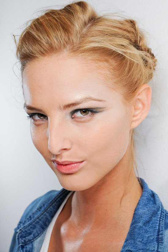 Джорджио Армани