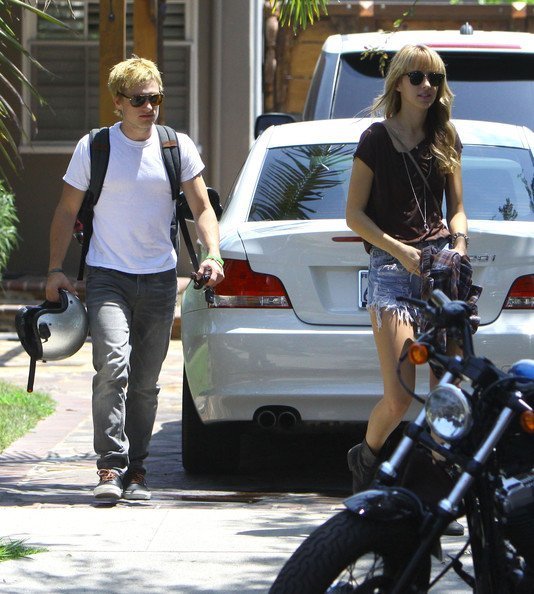 Джош Хатчерсон