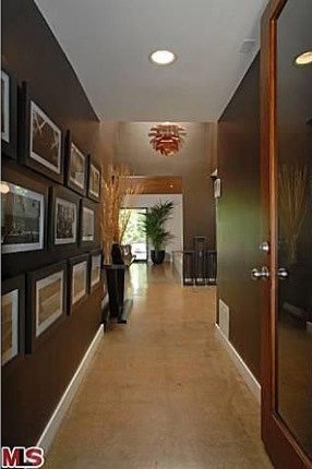 Джош Хатчерсон