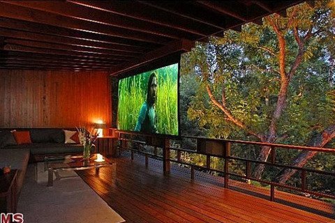 Джош Хатчерсон