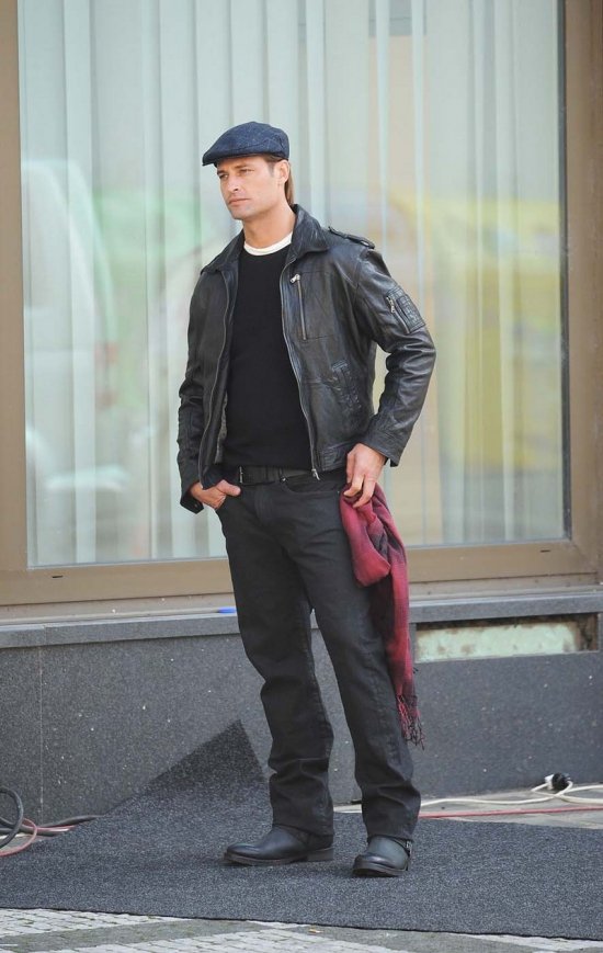 Джош Холлоуэй