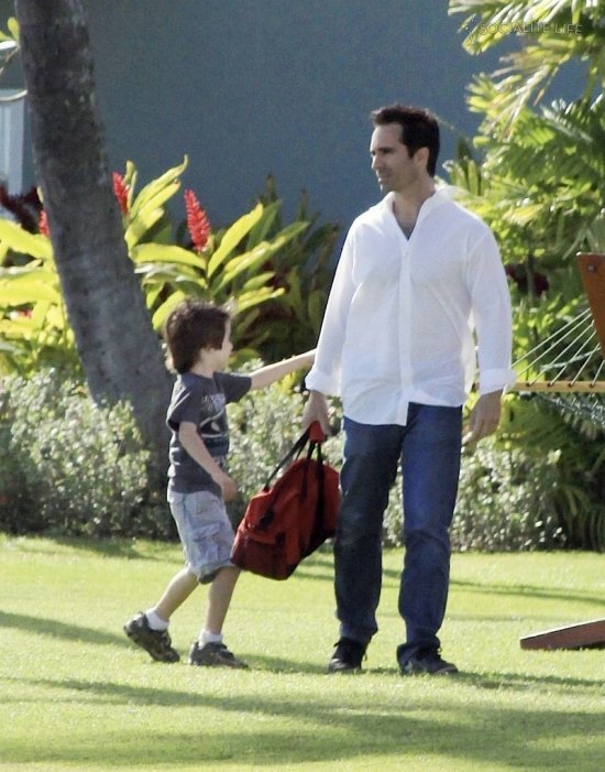 Джош Холлоуэй