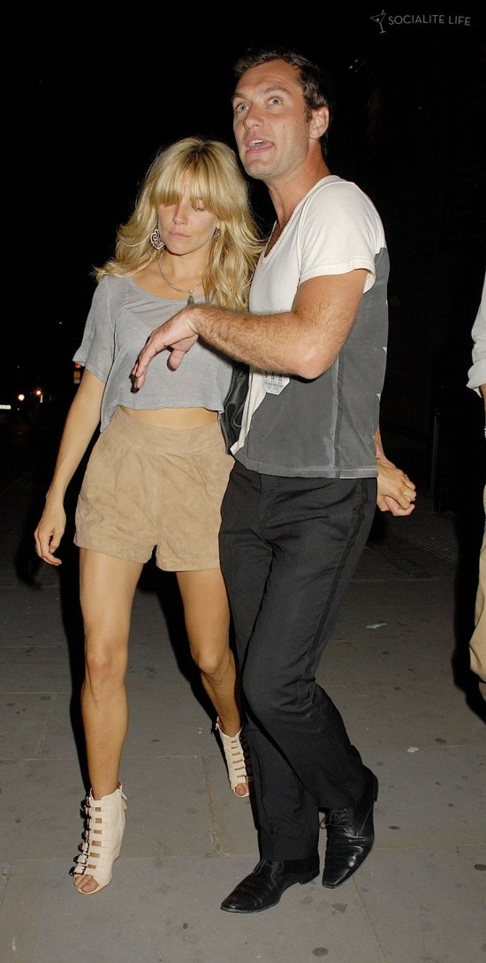 Джуд Лоу и Сиенна Миллер