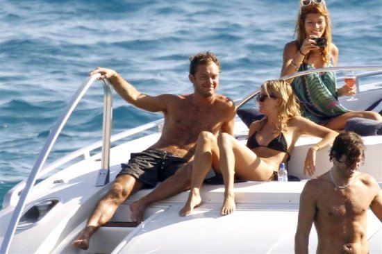 Джуд Лоу и Сиенна Миллер