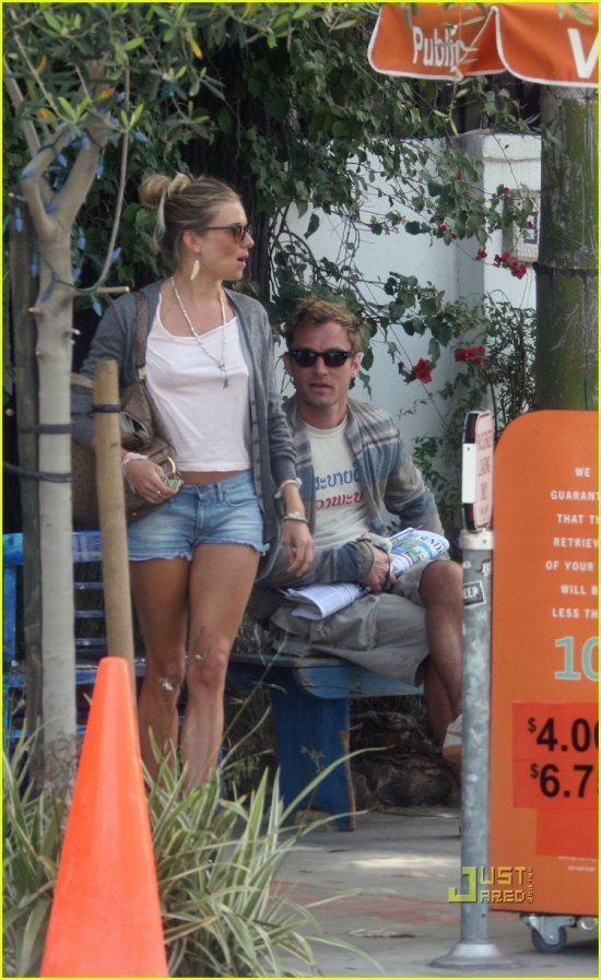 Джуд Лоу и Сиенна Миллер