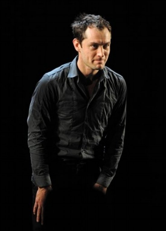 Джуд Лоу на Бродвее