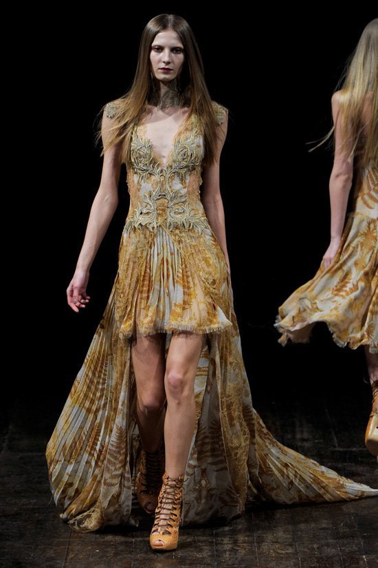 Джулиен Макдоналд