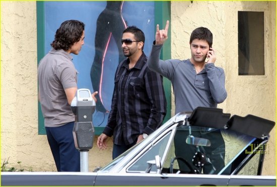 Эдриан Гренье