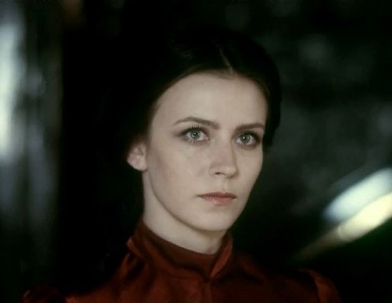 Елена Сафонова