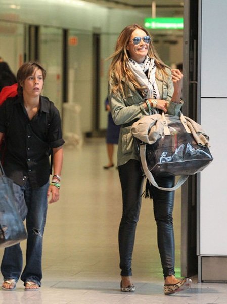 Элль Макферсон