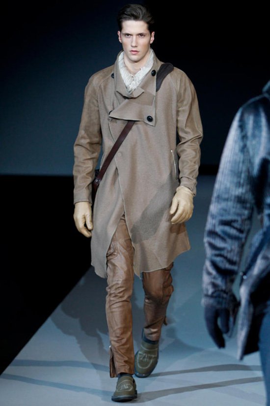 Эмпорио Армани