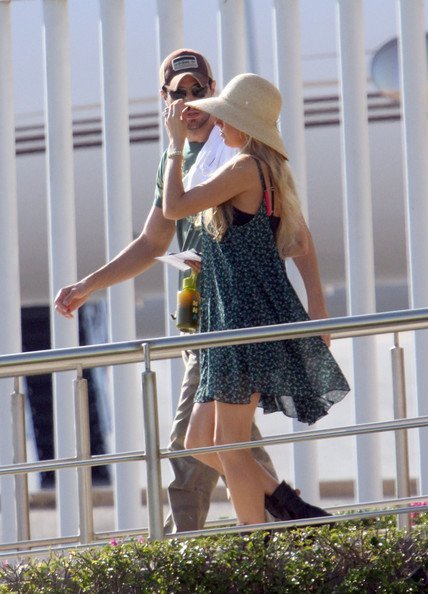 Энрике и Анна