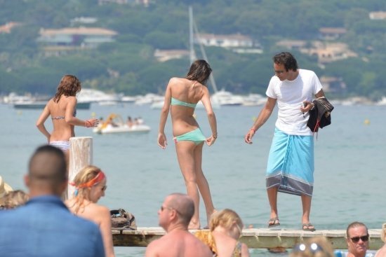 Энтони Делон