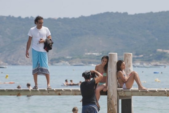 Энтони Делон