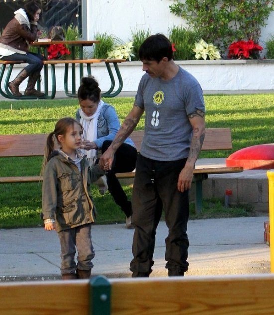 Энтони Кидис