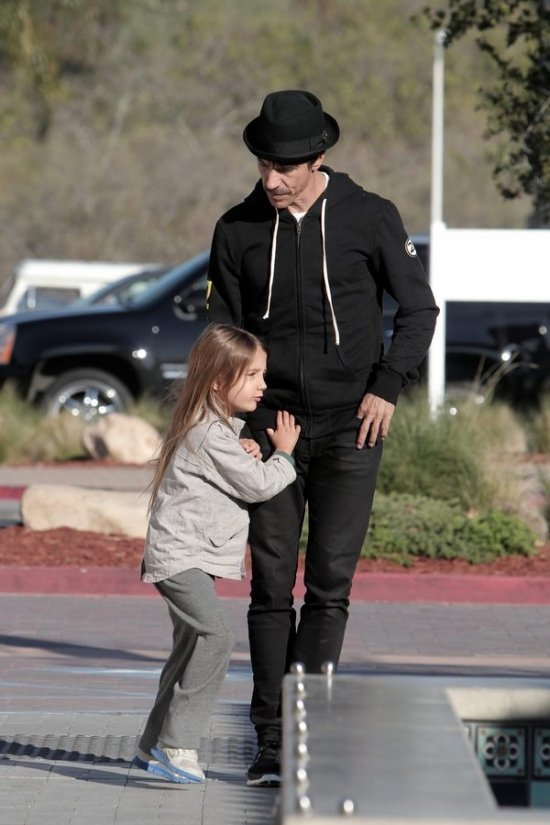 Энтони Кидис