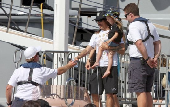 Энтони Кидис