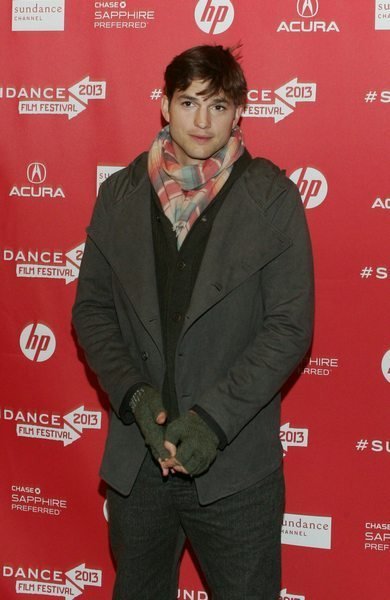 Эштон Кутчер