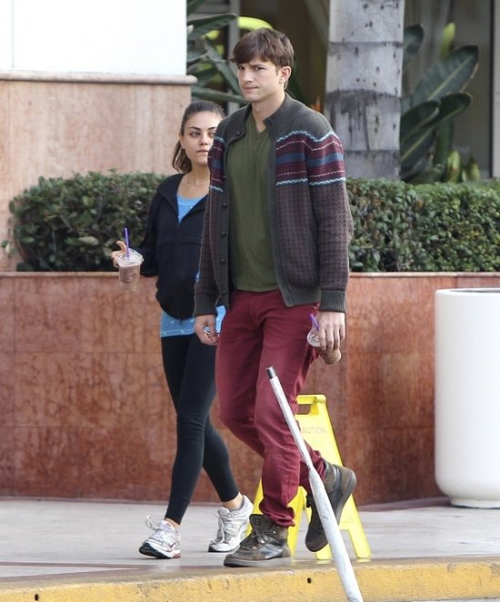 Эштон Кутчер