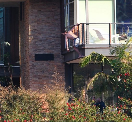 Эштон Кутчер