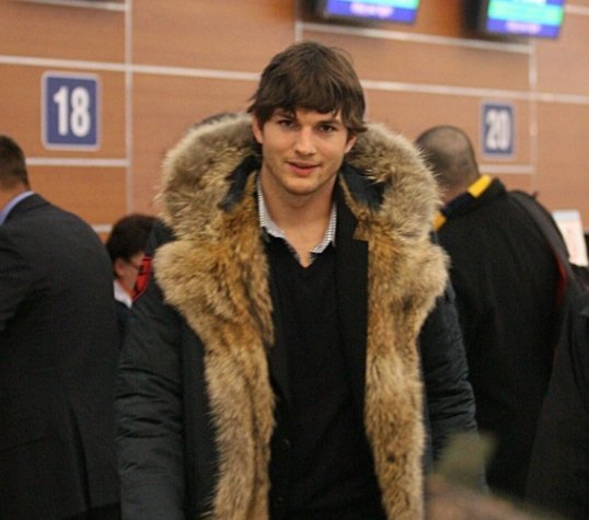 Эштон Кутчер