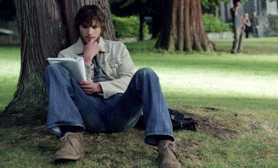 Эштон Кутчер