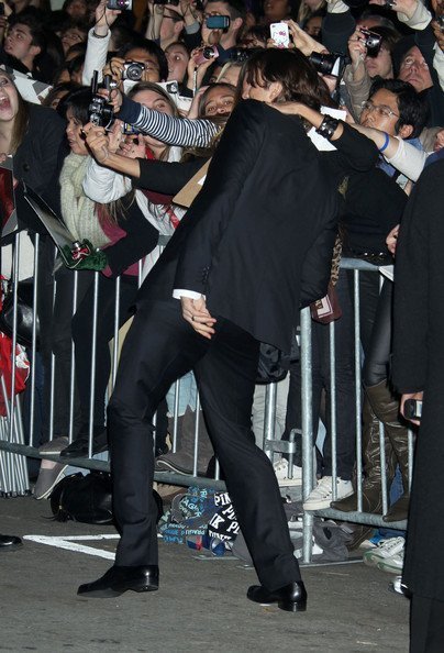 Эштон Кутчер