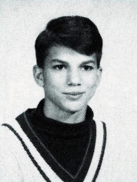 Эштон Кутчер