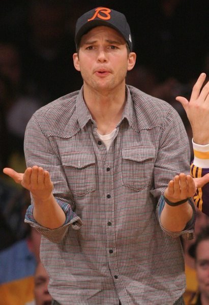 Эштон Кутчер