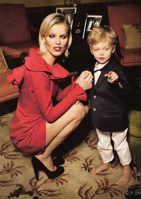 Ева Херцигова