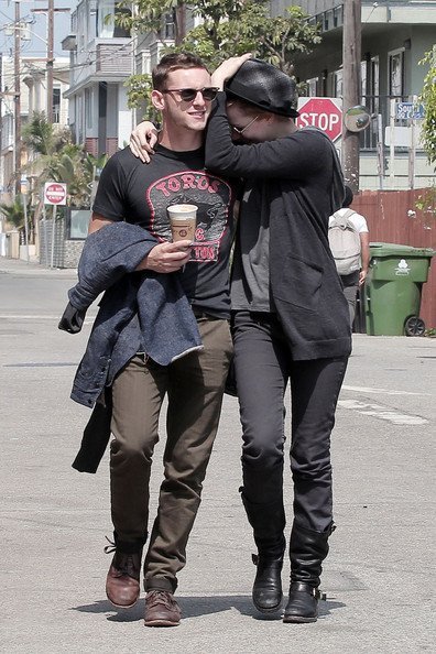 Эван Рейчел Вуд