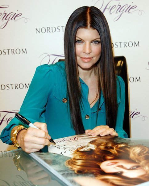 Ферги представила новую коллекцию своей обуви